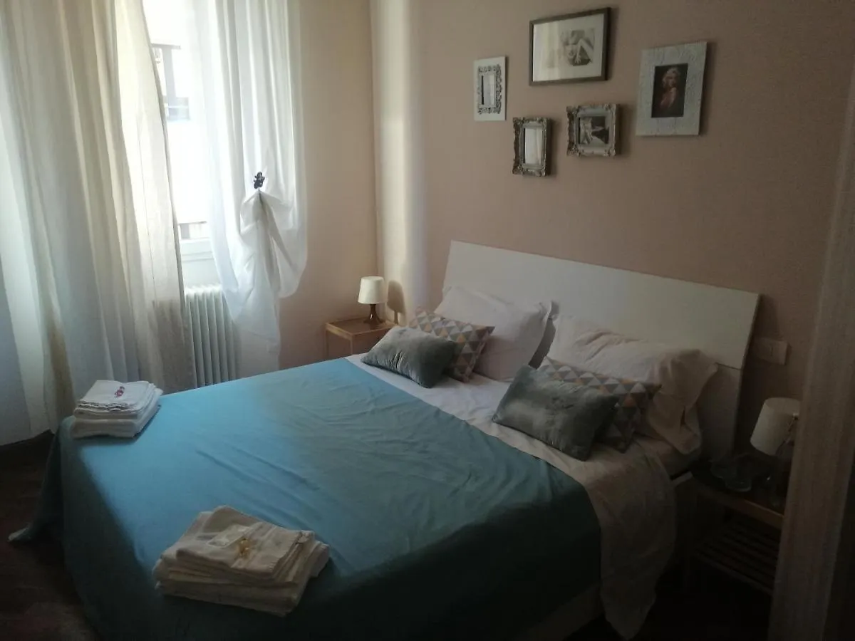 Irnerio Rooms Bologna Bed & Breakfast